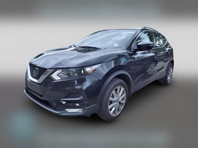 2022 Nissan Rogue Sport SV