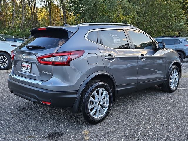 2022 Nissan Rogue Sport SV