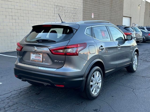 2022 Nissan Rogue Sport SV