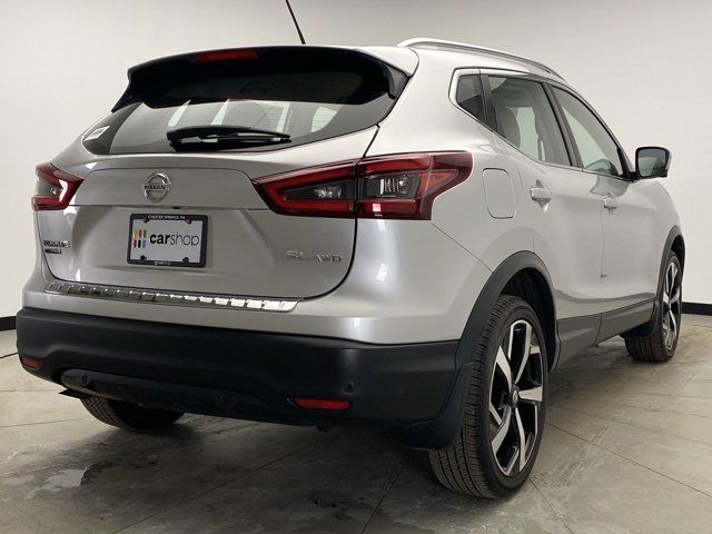 2022 Nissan Rogue Sport SL