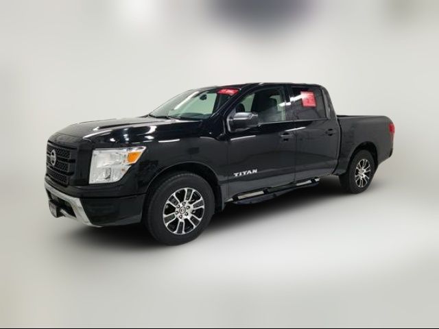 2022 Nissan Titan SV