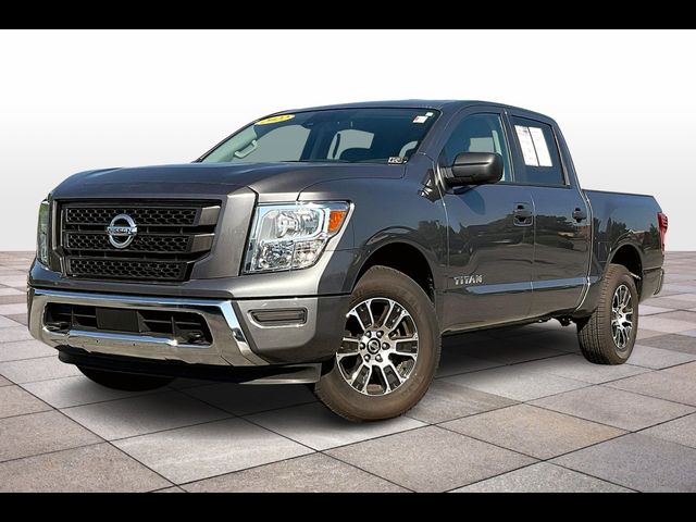 2022 Nissan Titan SV