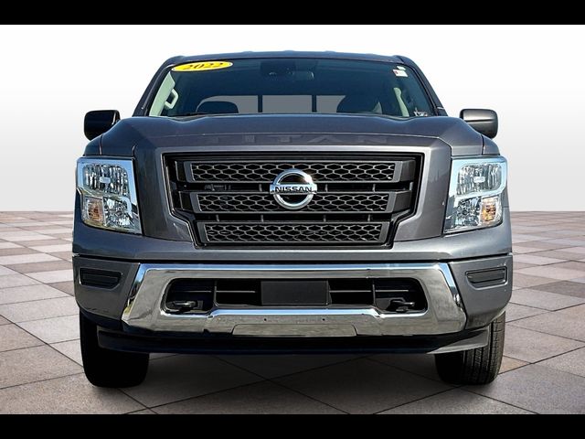 2022 Nissan Titan SV