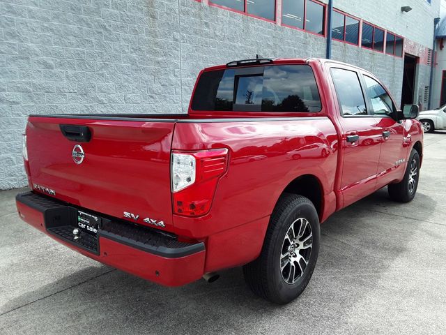 2022 Nissan Titan SV