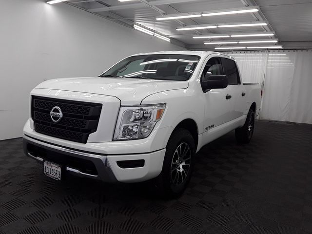 2022 Nissan Titan SV