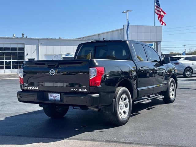 2022 Nissan Titan SV