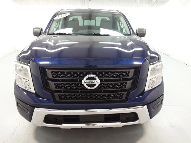 2022 Nissan Titan SV