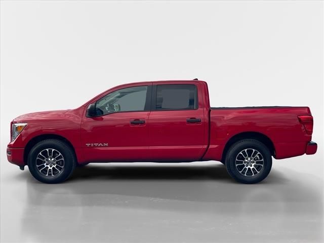 2022 Nissan Titan SV