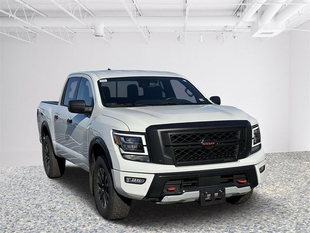 2022 Nissan Titan PRO-4X