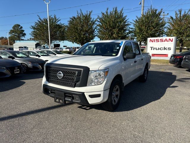 2022 Nissan Titan S