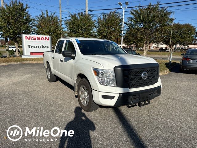 2022 Nissan Titan S