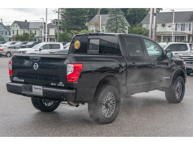 2022 Nissan Titan SV