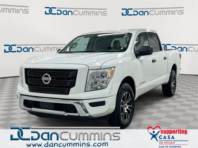 2022 Nissan Titan SV