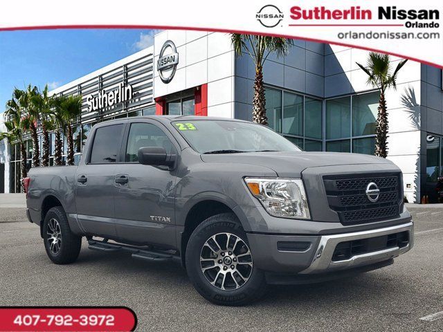 2022 Nissan Titan SV