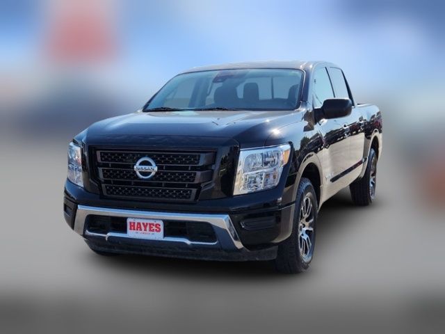 2022 Nissan Titan SV