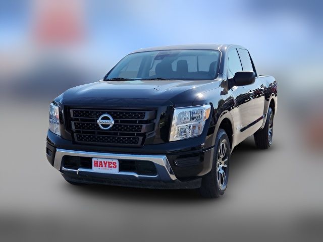 2022 Nissan Titan SV