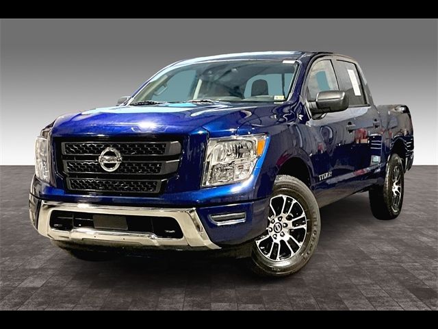 2022 Nissan Titan SV