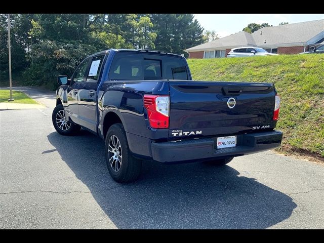 2022 Nissan Titan SV