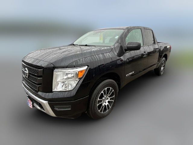 2022 Nissan Titan SV