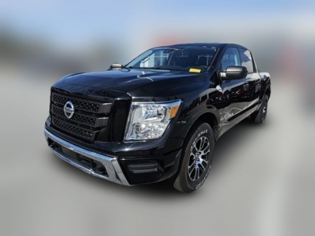 2022 Nissan Titan SV