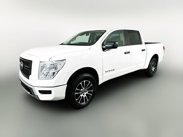 2022 Nissan Titan SV