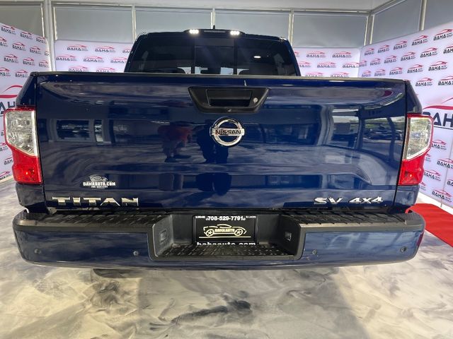 2022 Nissan Titan SV