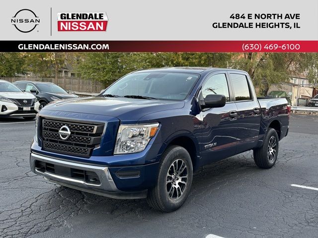 2022 Nissan Titan SV