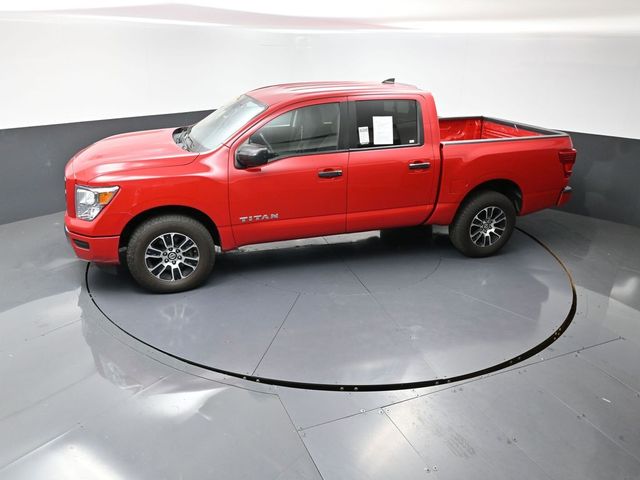 2022 Nissan Titan SV