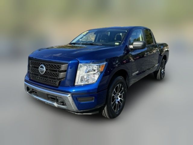 2022 Nissan Titan SV