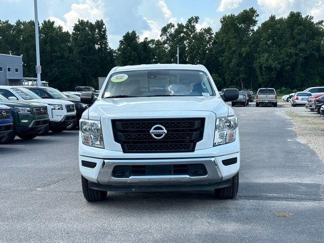 2022 Nissan Titan SV