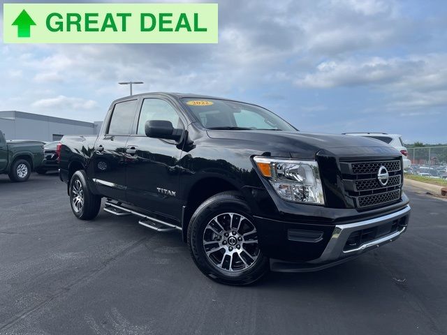 2022 Nissan Titan SV