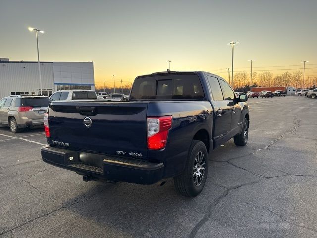 2022 Nissan Titan SV