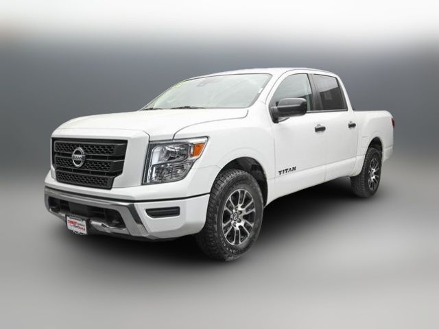 2022 Nissan Titan SV