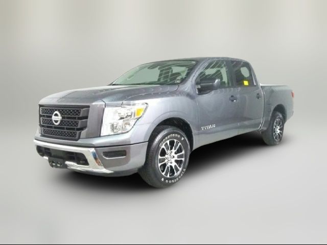 2022 Nissan Titan SV