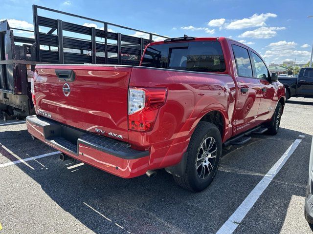 2022 Nissan Titan SV