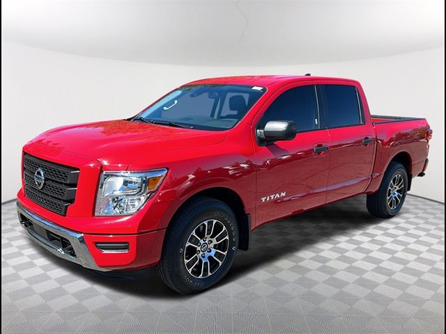 2022 Nissan Titan SV