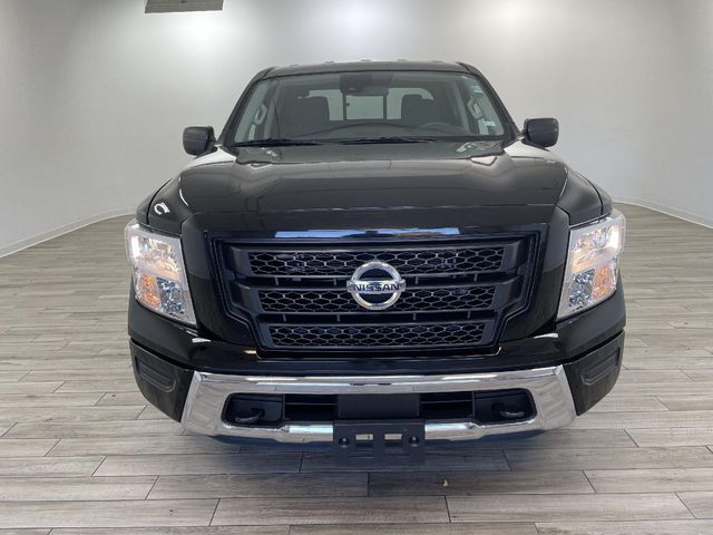 2022 Nissan Titan SV