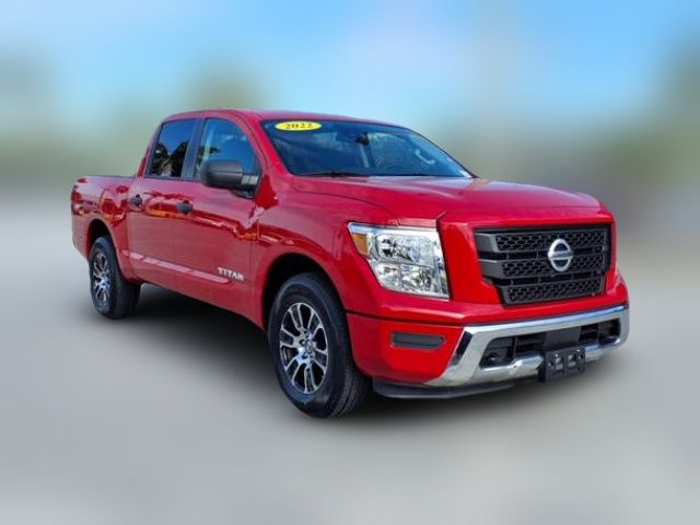 2022 Nissan Titan SV