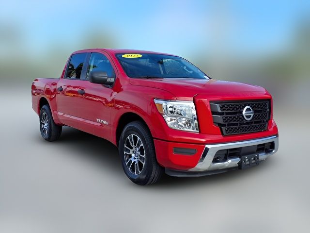 2022 Nissan Titan SV