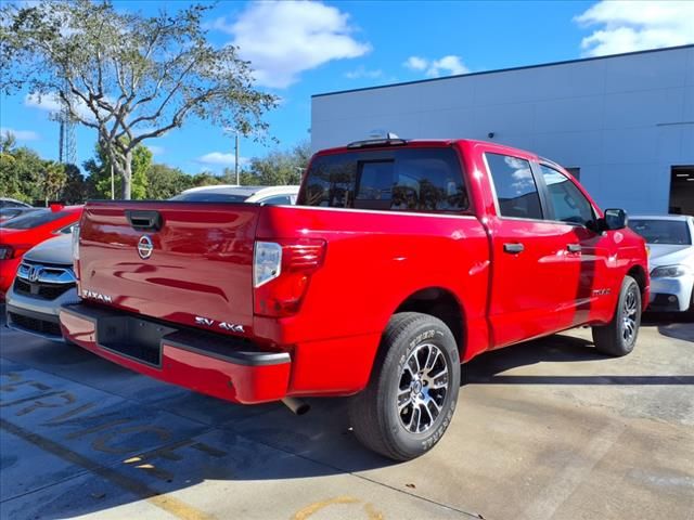 2022 Nissan Titan SV