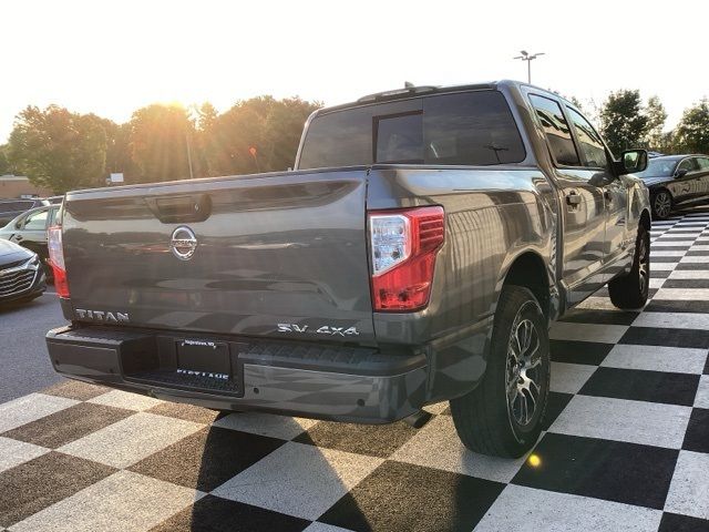 2022 Nissan Titan SV