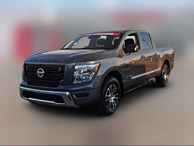 2022 Nissan Titan SV