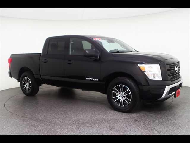 2022 Nissan Titan SV