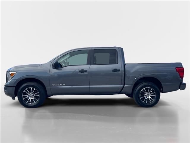 2022 Nissan Titan SV