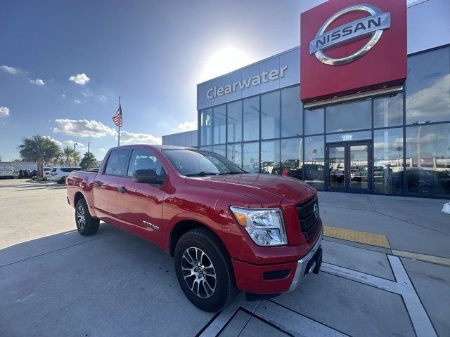 2022 Nissan Titan SV