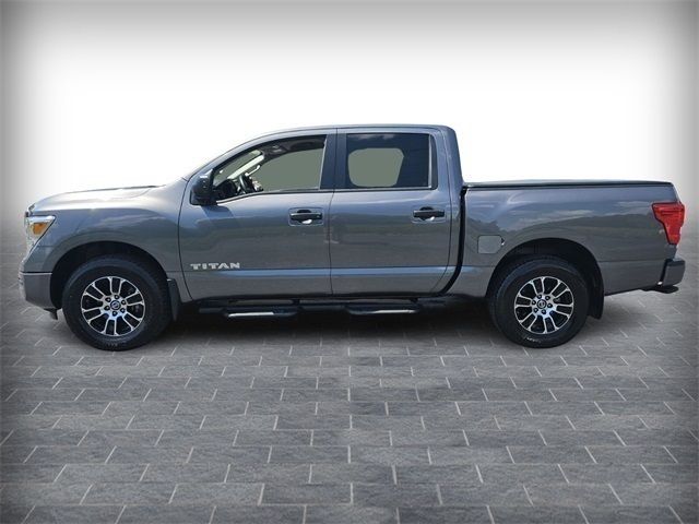 2022 Nissan Titan SV