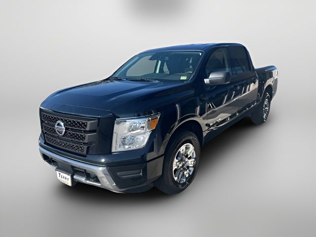 2022 Nissan Titan SV