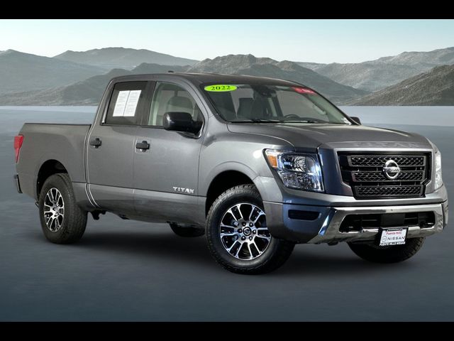 2022 Nissan Titan SV