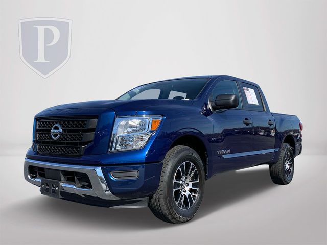 2022 Nissan Titan SV