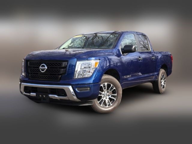 2022 Nissan Titan SV